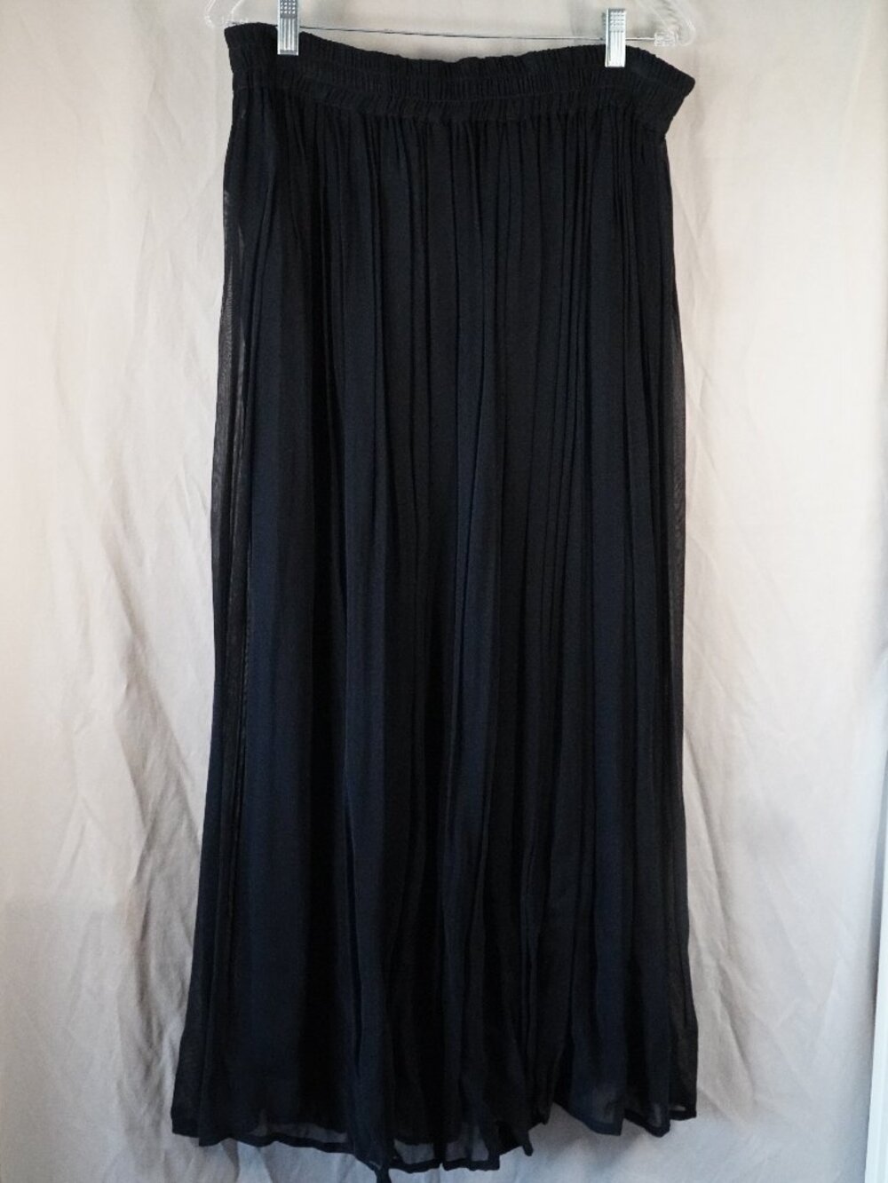 Vintage effeci black maxi skirt